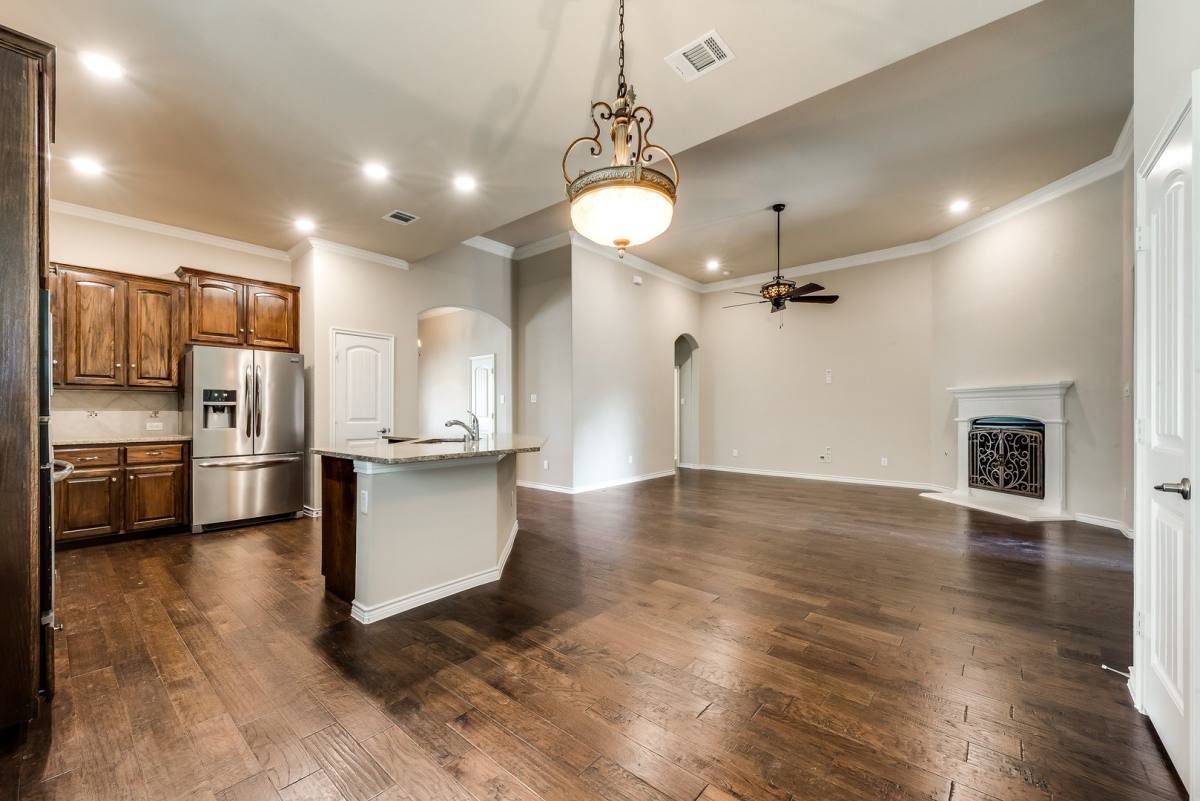 House for rent at 1321 Crescent Cove Dr, Rockwall, TX 75087