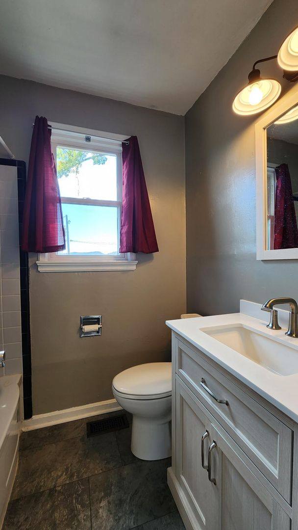Condo for rent at 60 Elm Bend Rd, Brevard, NC 28712