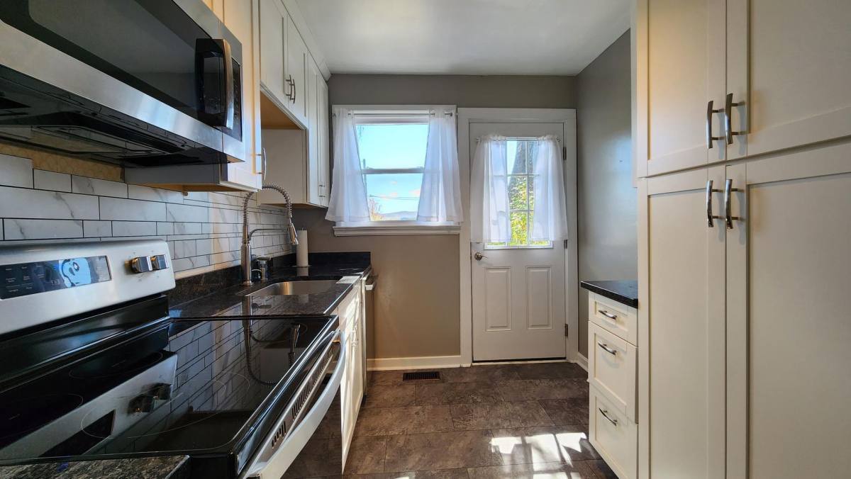 Condo for rent at 60 Elm Bend Rd, Brevard, NC 28712