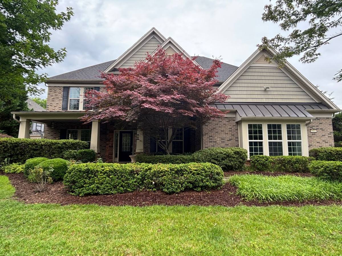House for rent at 8811 Tamarron Dr, Charlotte, NC 28277