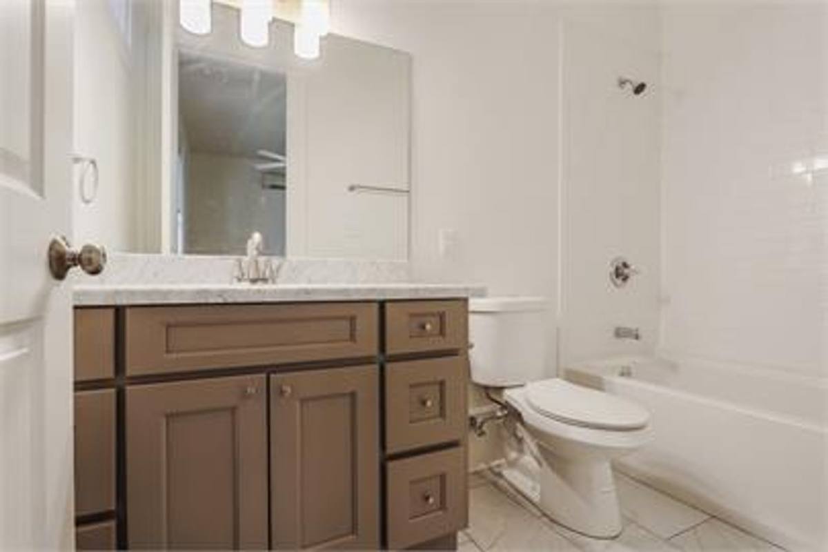 Apartment for rent at 1527 Reverend John Raphael Junior Way, New Orleans, LA 70113