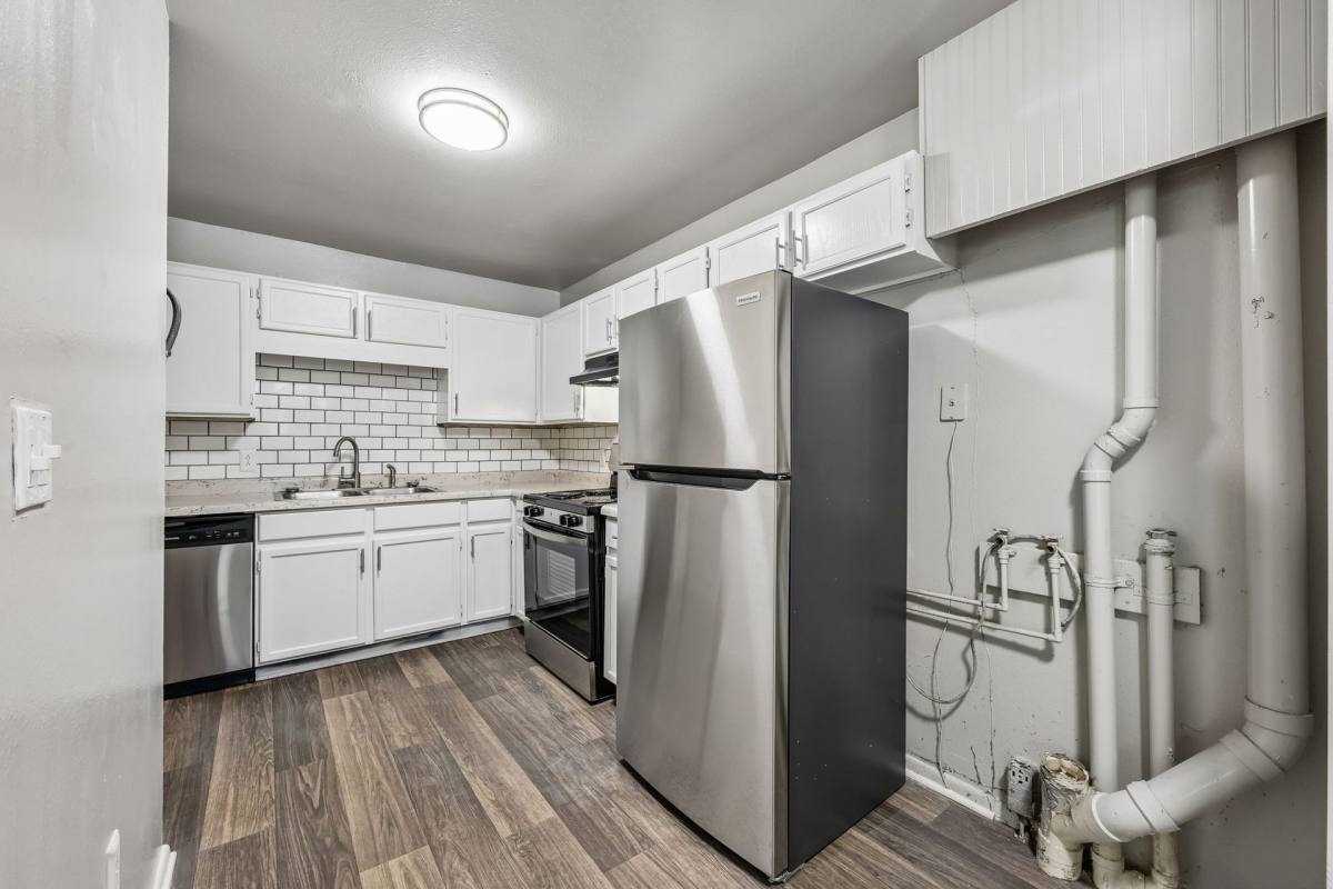 Apartment for rent at 830 Sunset Dr, Athens, GA 30606