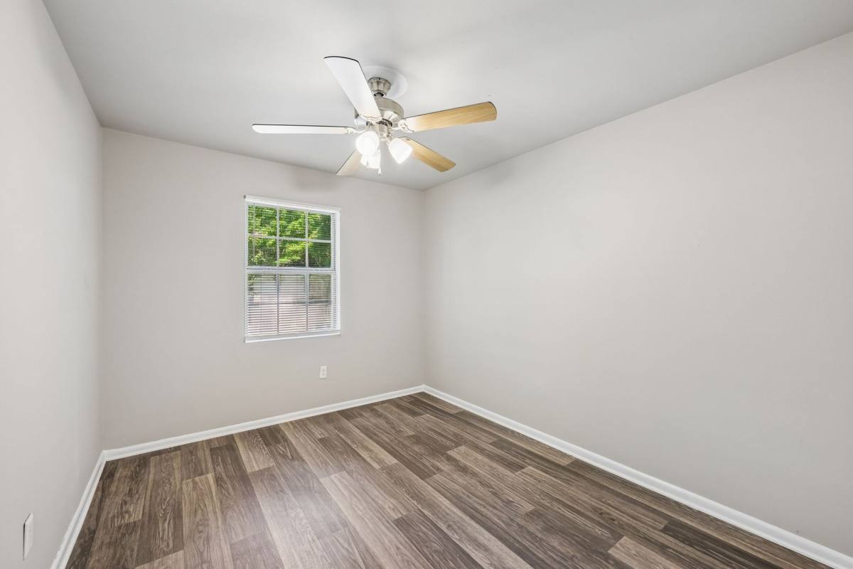 Apartment for rent at 830 Sunset Dr, Athens, GA 30606
