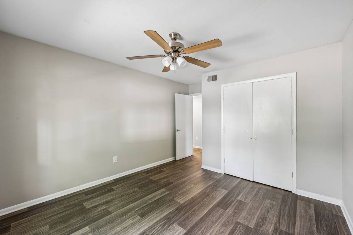 Apartment for rent at 830 Sunset Dr, Athens, GA 30606