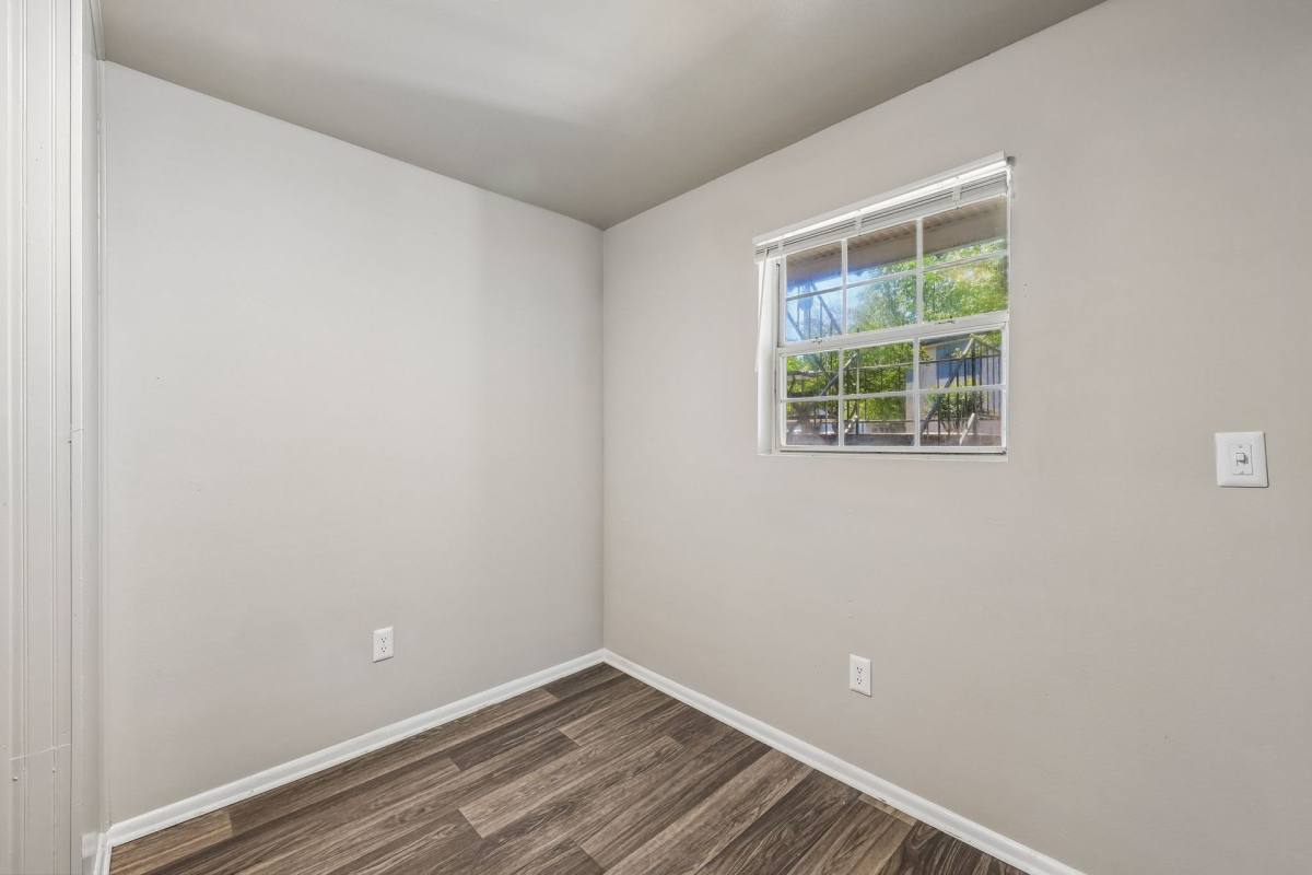Apartment for rent at 830 Sunset Dr, Athens, GA 30606