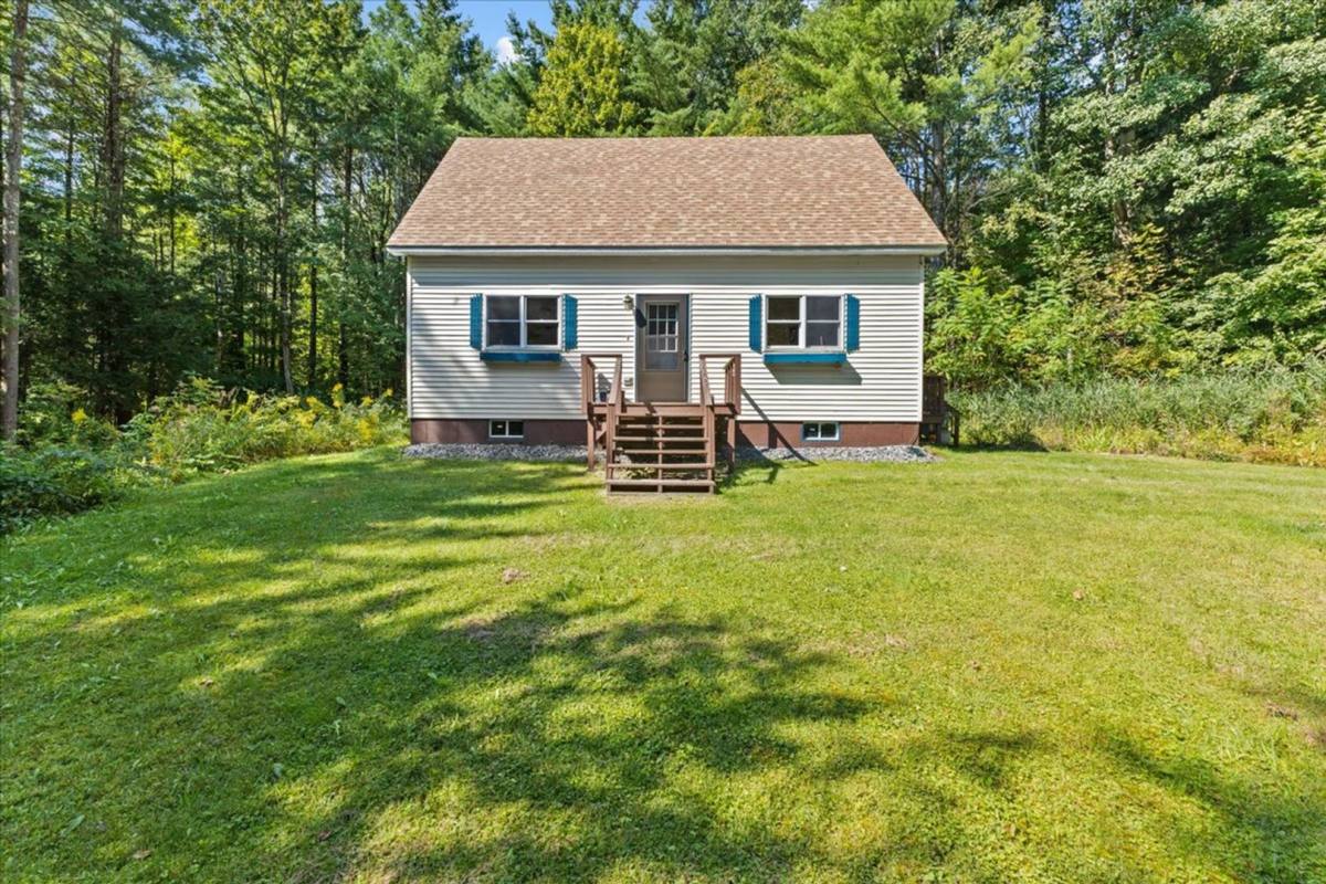 House for rent at 1672 Sweet Hollow Rd, Sheldon, VT 05483
