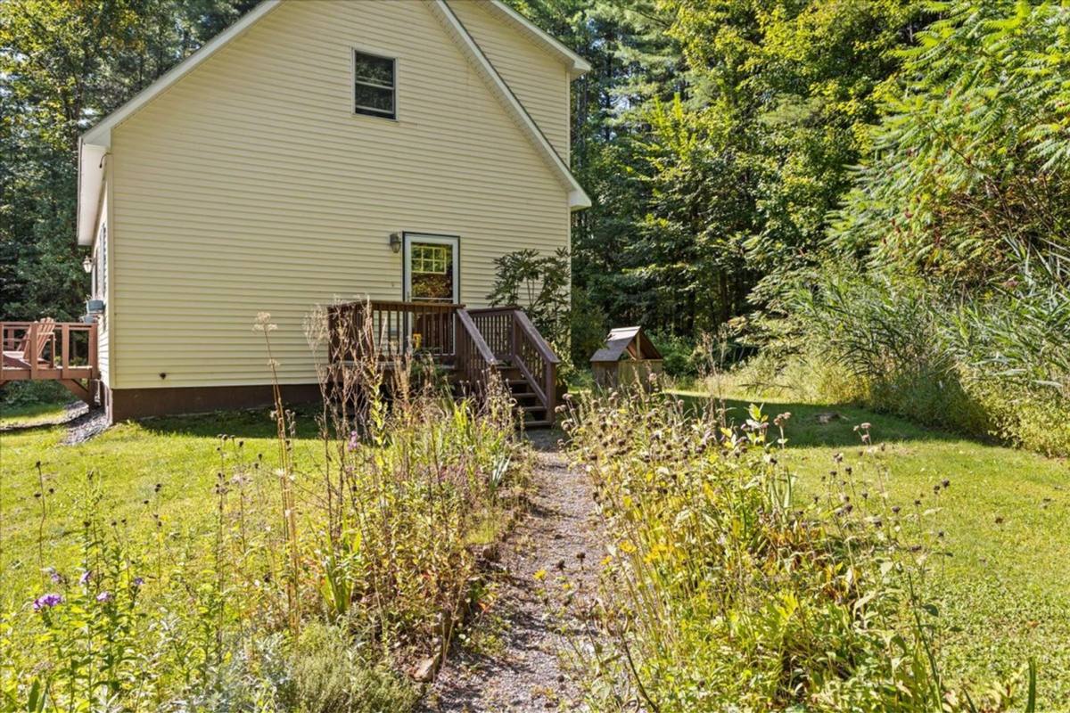 House for rent at 1672 Sweet Hollow Rd, Sheldon, VT 05483