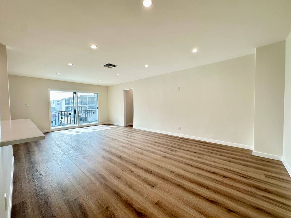 Apartment for rent at 1301 Stanley Ave, Glendale, CA 91206