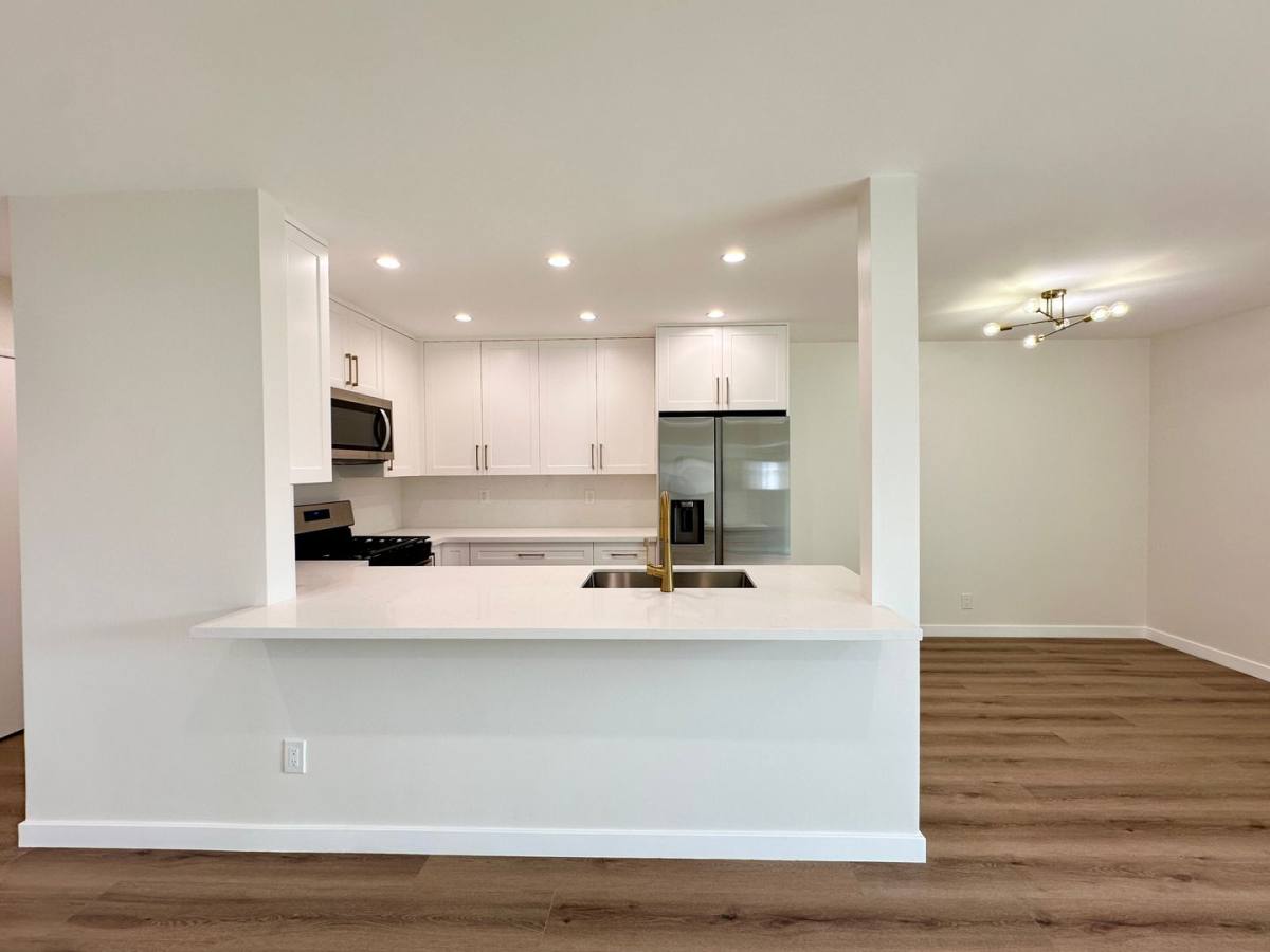 Apartment for rent at 1301 Stanley Ave, Glendale, CA 91206