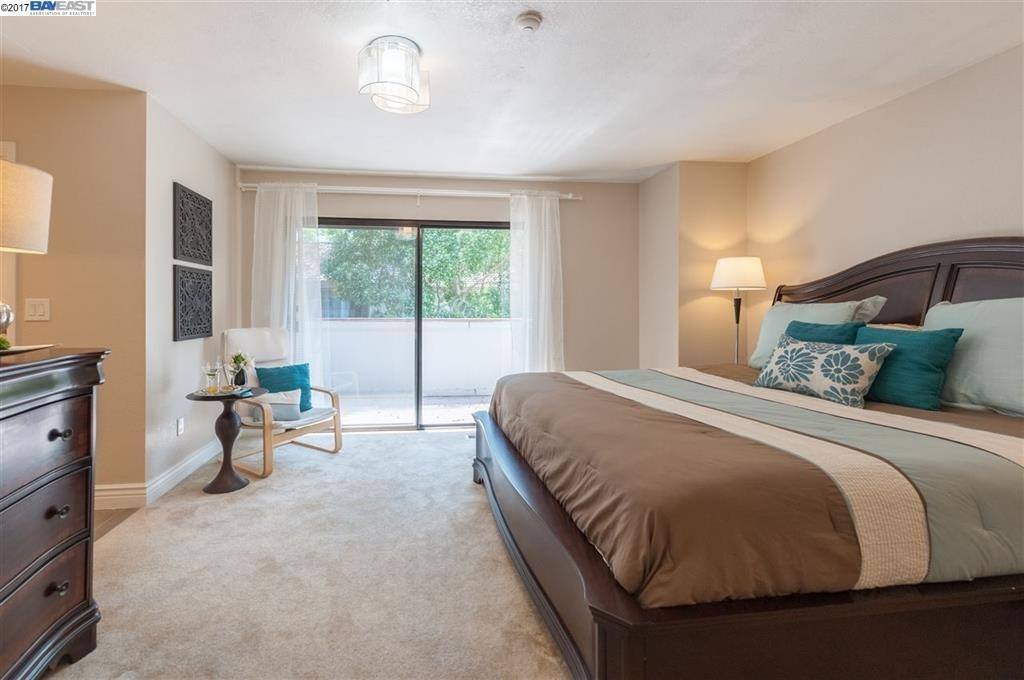 Townhouse for rent at 6015 Joaquin Murieta Ave #B, Newark, CA 94560