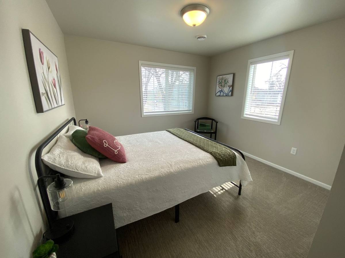Townhouse for rent at 707 10th Ave N, Fargo, ND 58102