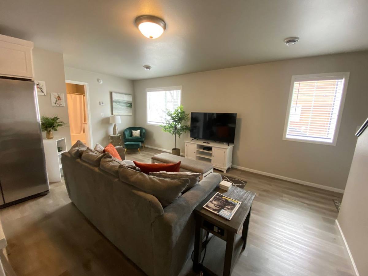 Townhouse for rent at 707 10th Ave N, Fargo, ND 58102