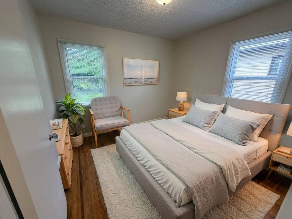 House for rent at 1821 Hanover, Lincoln Park, MI 48146