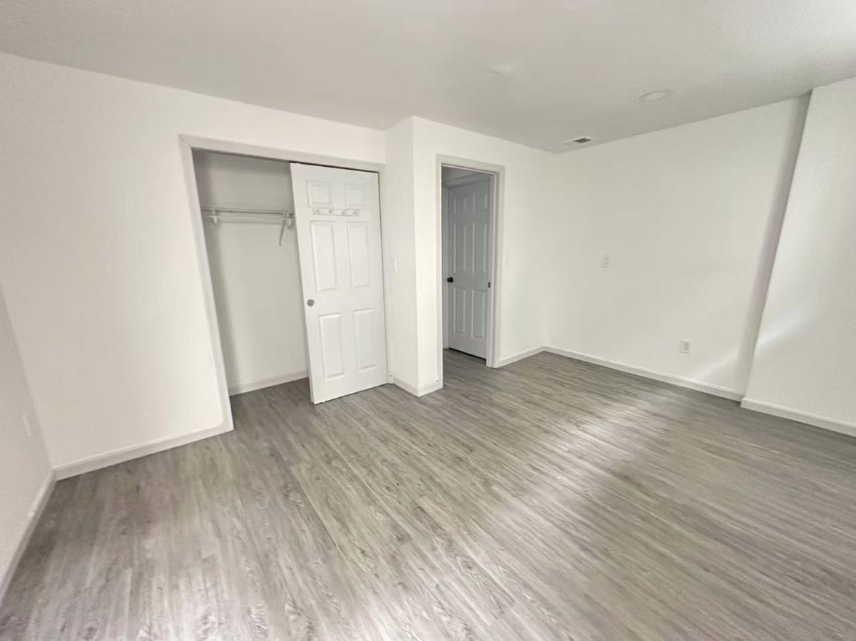 Apartment for rent at 915 Washington Ave, Philadelphia, PA 19147
