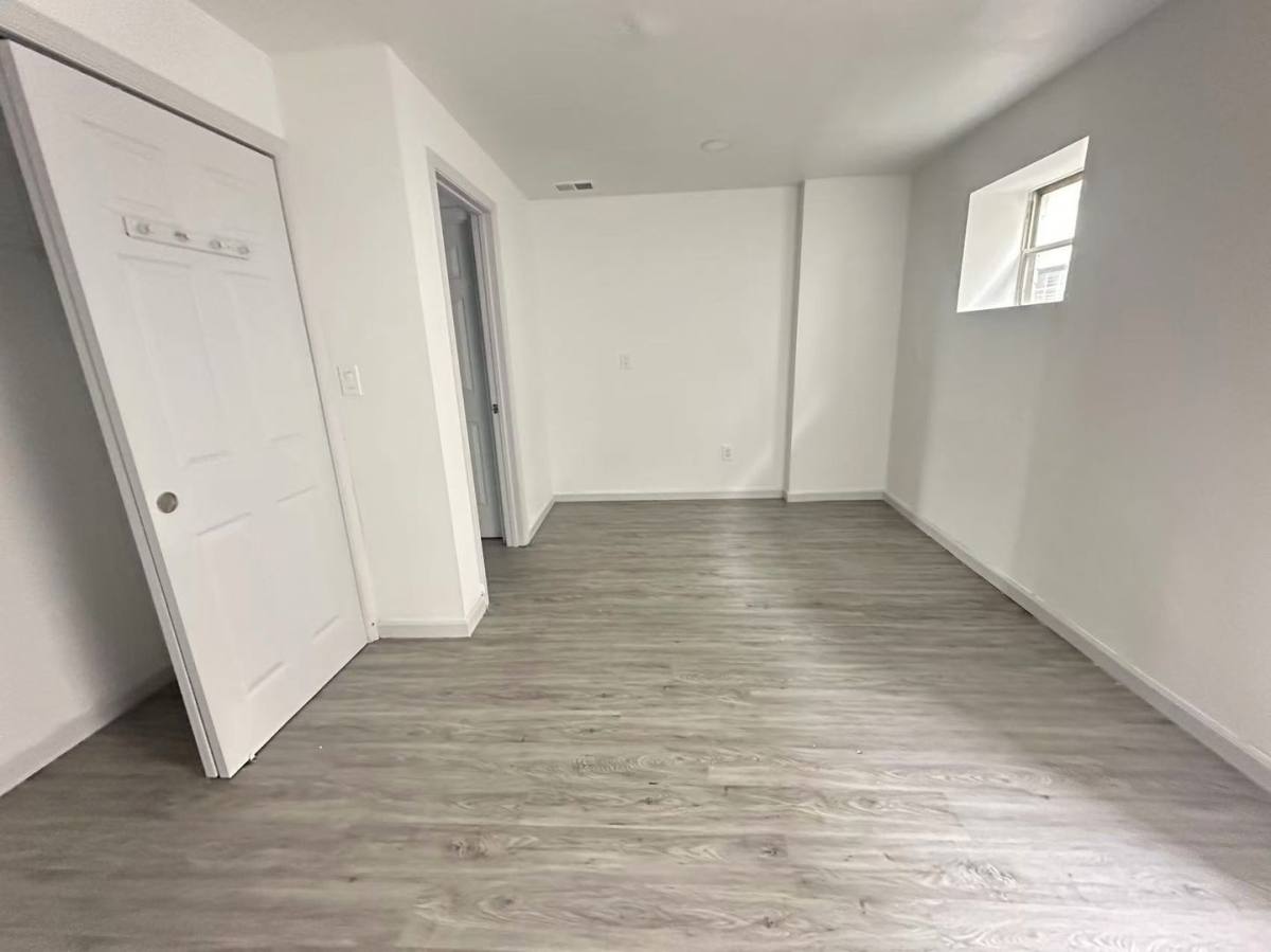 Apartment for rent at 915 Washington Ave, Philadelphia, PA 19147