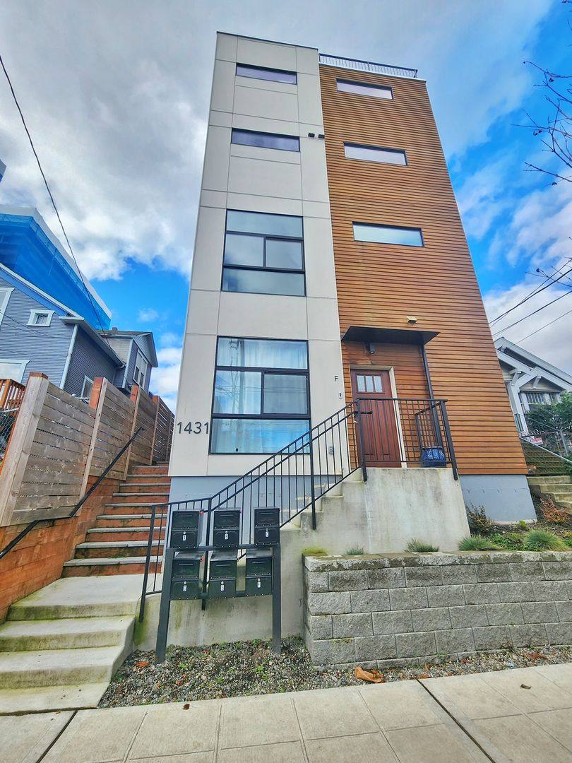 House for rent at 1431 24th Ave, Seattle, WA 98122