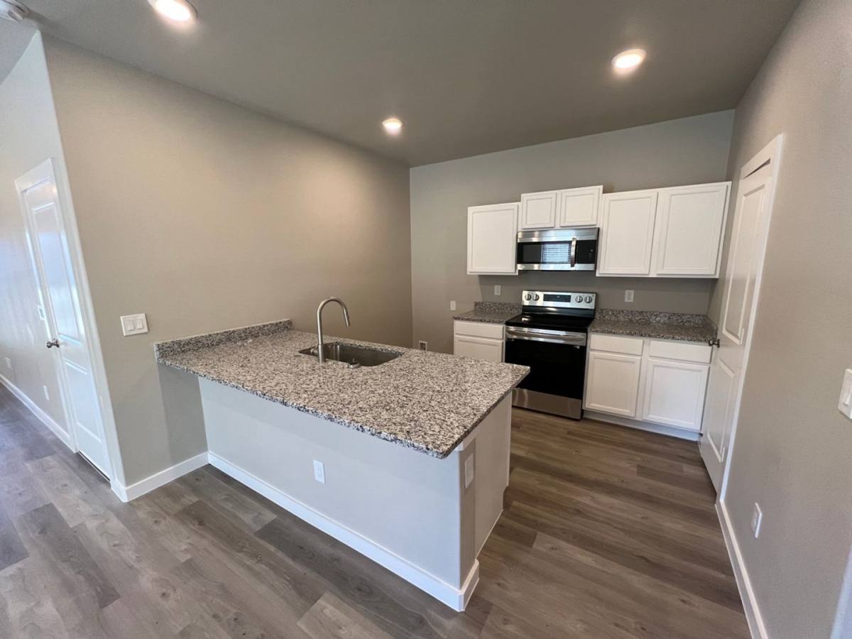 Apartment for rent at 2006 Corpus Ave, Wolfforth, TX 79382