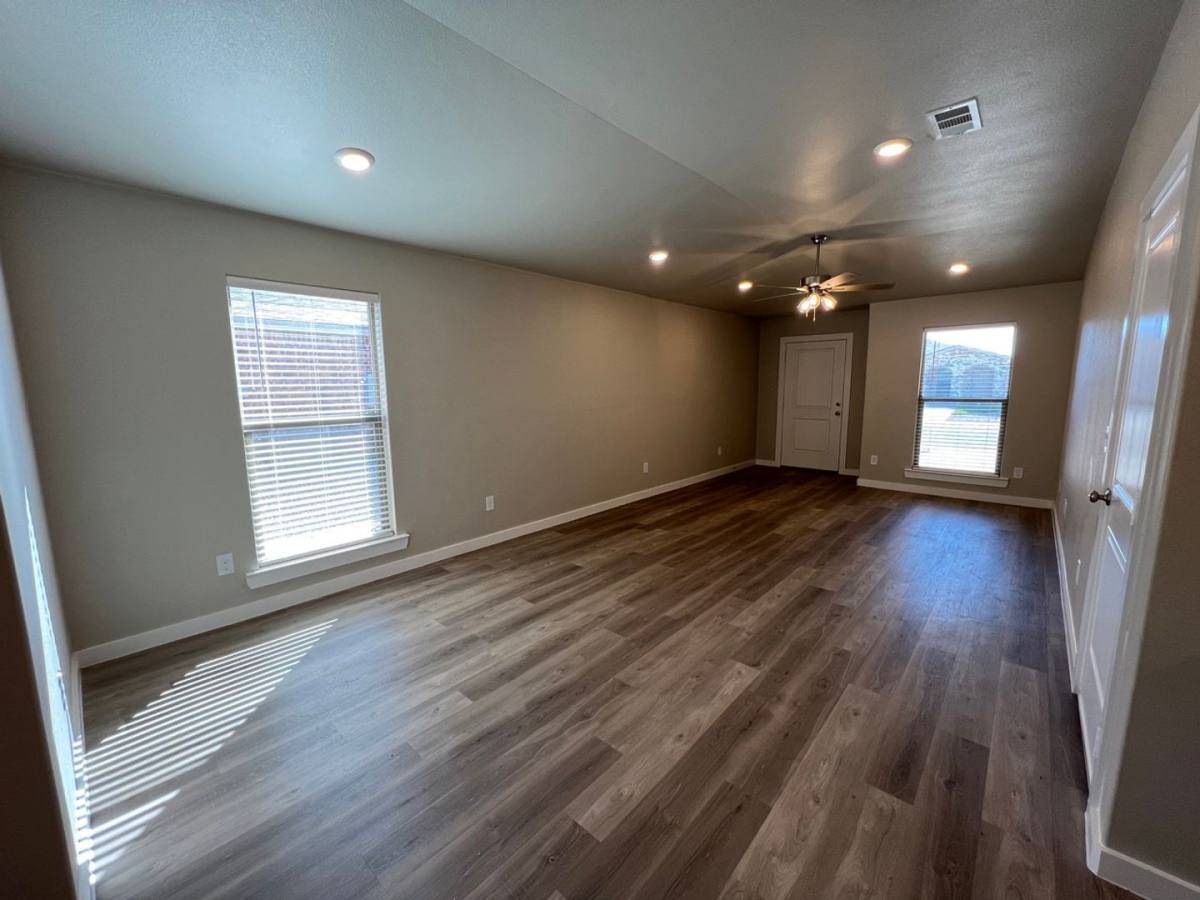 Apartment for rent at 2006 Corpus Ave, Wolfforth, TX 79382