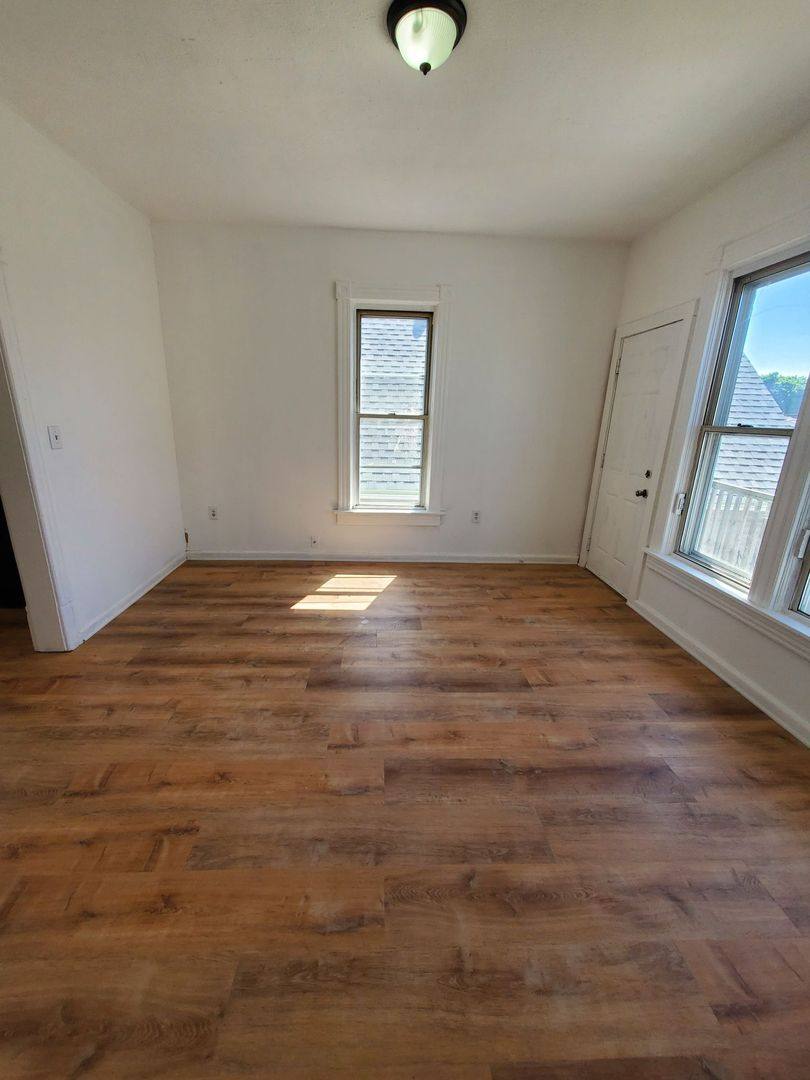 Apartment for rent at 1568 W Windlake Ave, Milwaukee, WI 53215