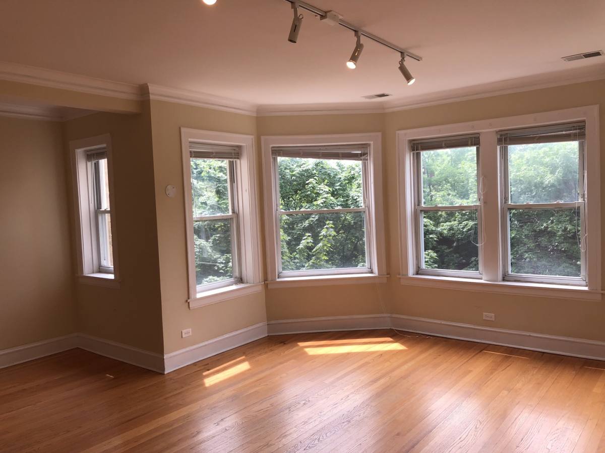 Apartment for rent at 2180 W Giddings St, Chicago, IL 60625