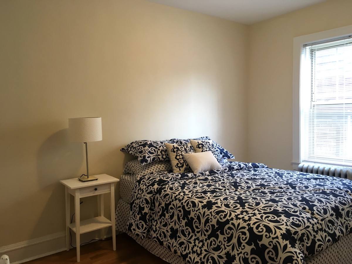 Apartment for rent at 6203-05 N Claremont, Chicago, IL 60659
