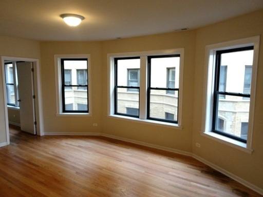 Apartment for rent at 2801-05 W Lawrence, Chicago, IL 60625