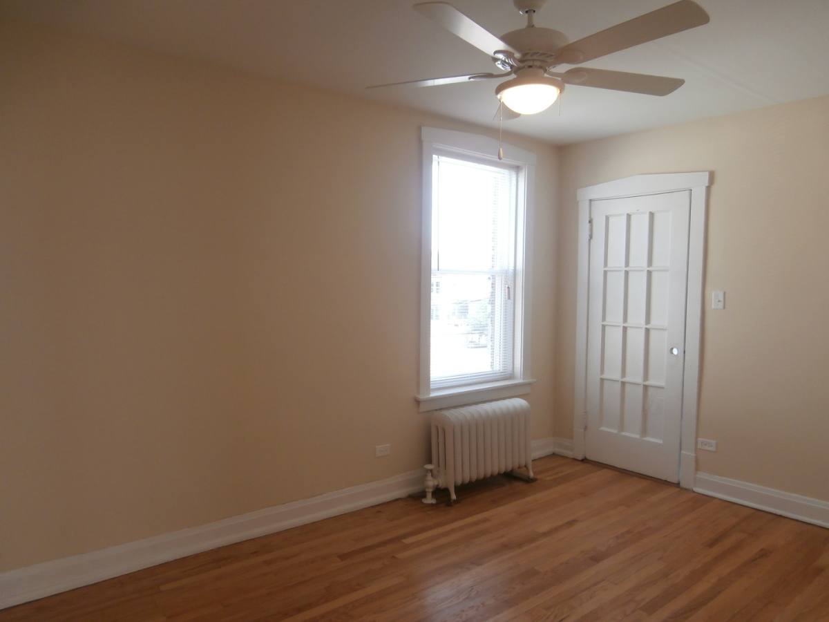 Apartment for rent at 3115 N Monticello, Chicago, IL 60618