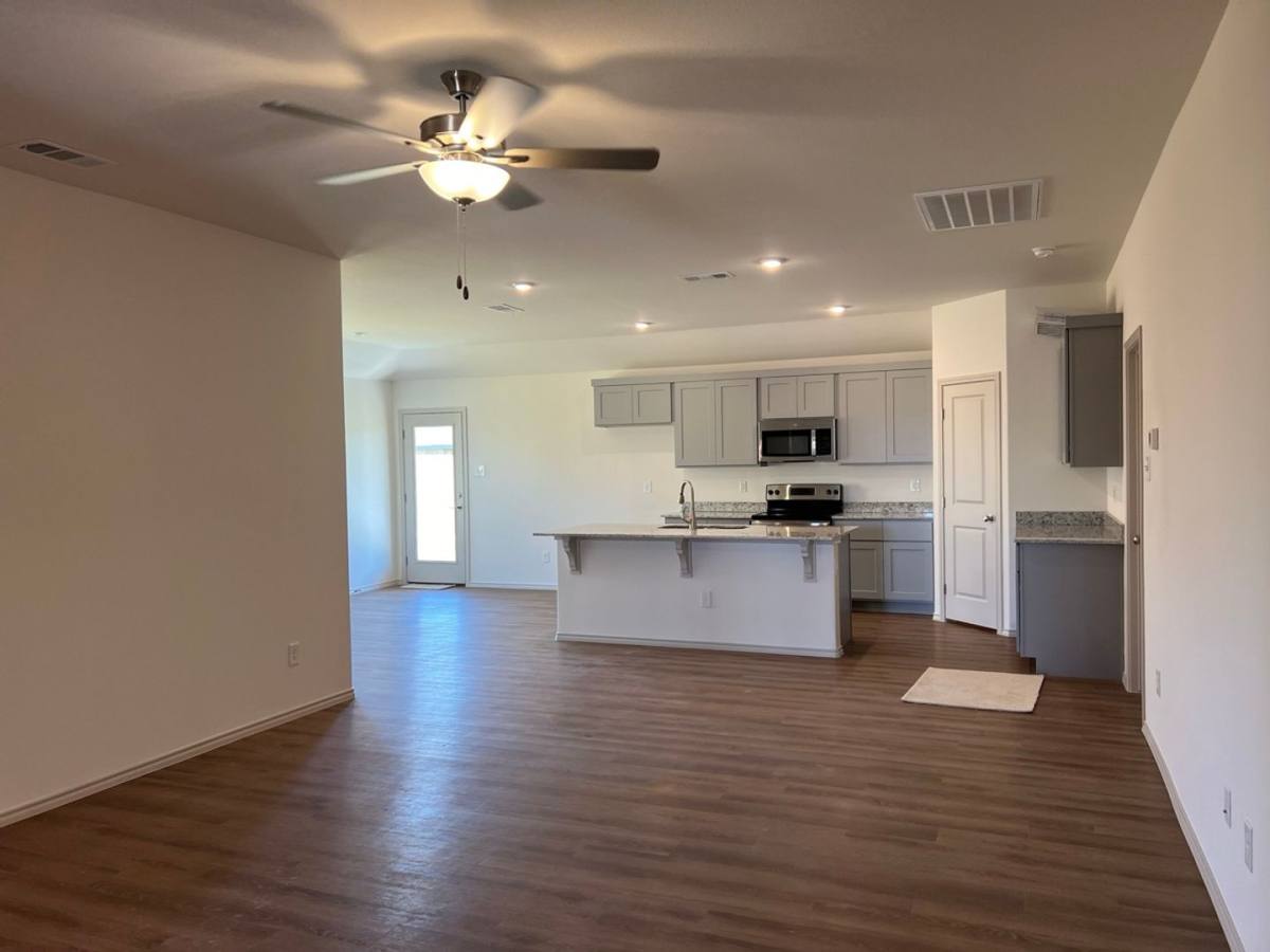 House for rent at 2613 S Cr, Midland, TX 79706