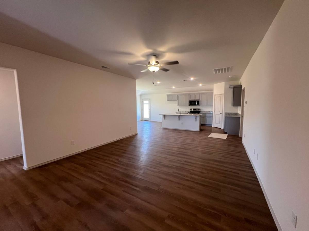House for rent at 2613 S Cr, Midland, TX 79706