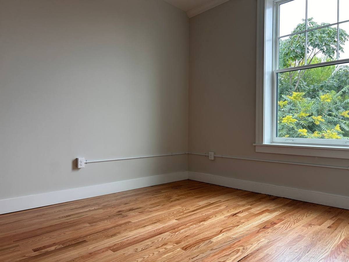 Apartment for rent at 2 E Broad St, Richmond, VA 23219