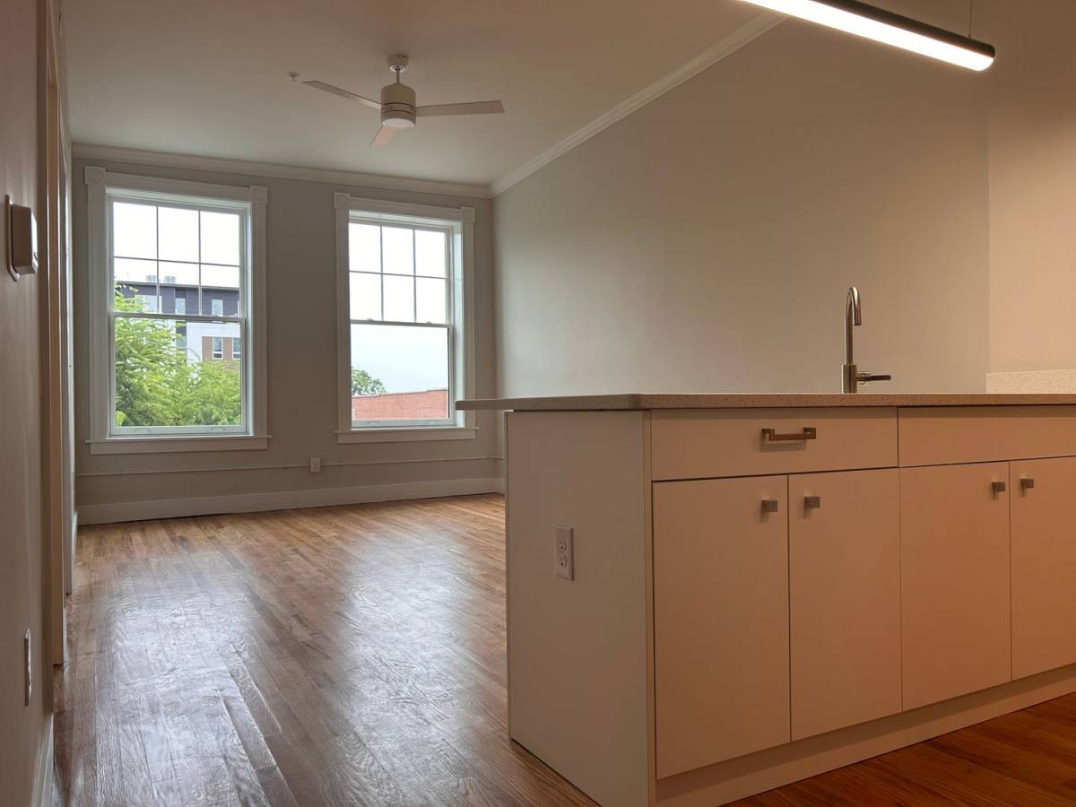 Apartment for rent at 2 E Broad St, Richmond, VA 23219