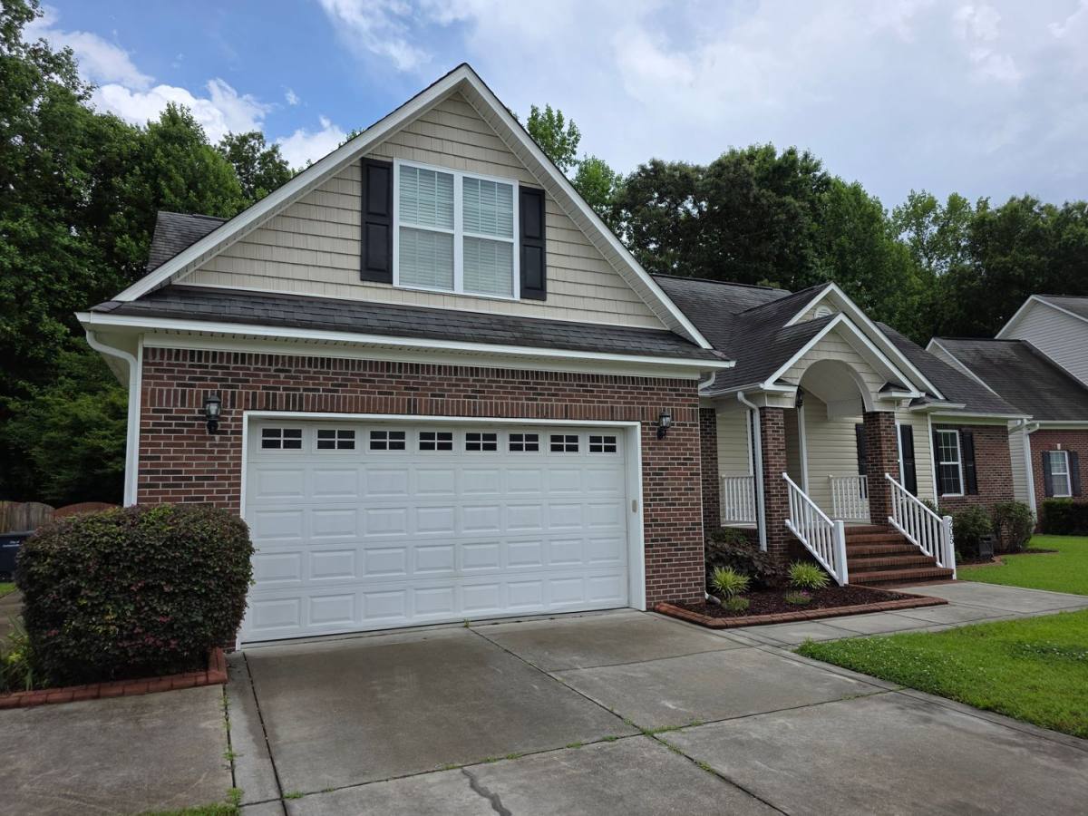 House for rent at 205 Woodberry Place, Jacksonville, NC 28540