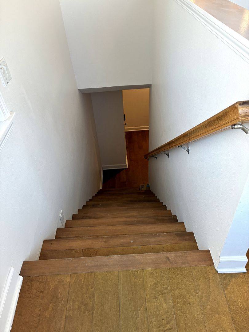 Apartment for rent at 3853 Sunset Lane Upstairs, Oxnard, CA 93035