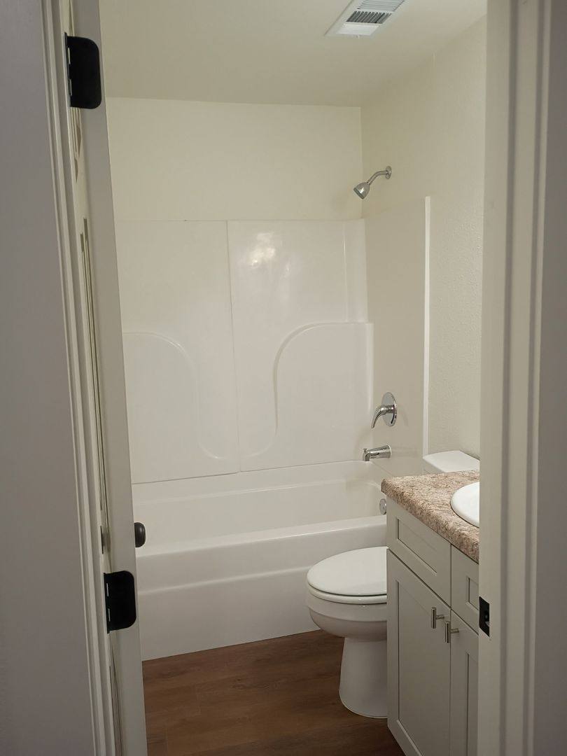 Apartment for rent at 800 E Creek Ave, Sallisaw, OK 74955