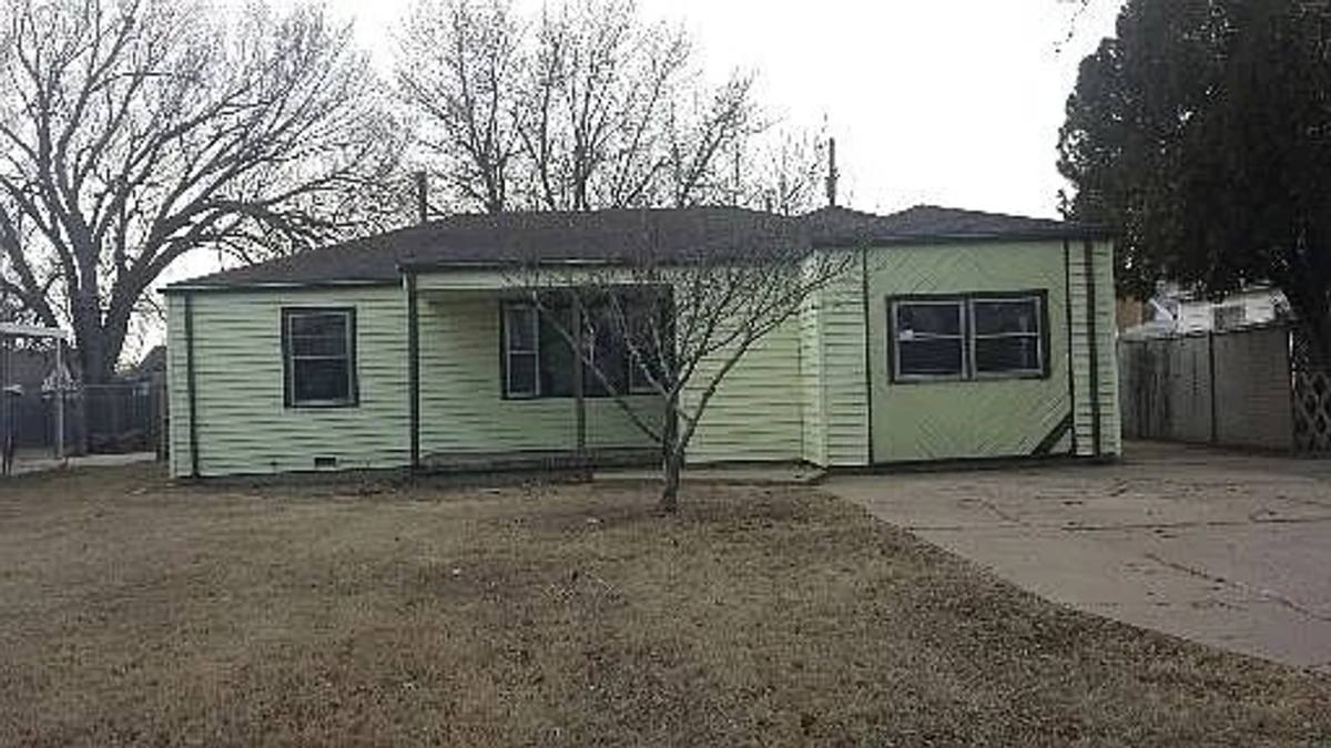 Apartment for rent at 2907 S Fern St, Wichita, KS 67217
