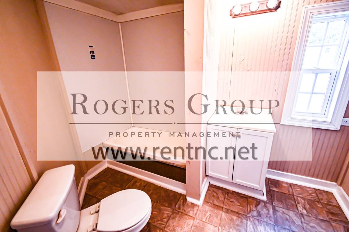 House for rent at 124 Woodway Dr, Norlina, NC 27563