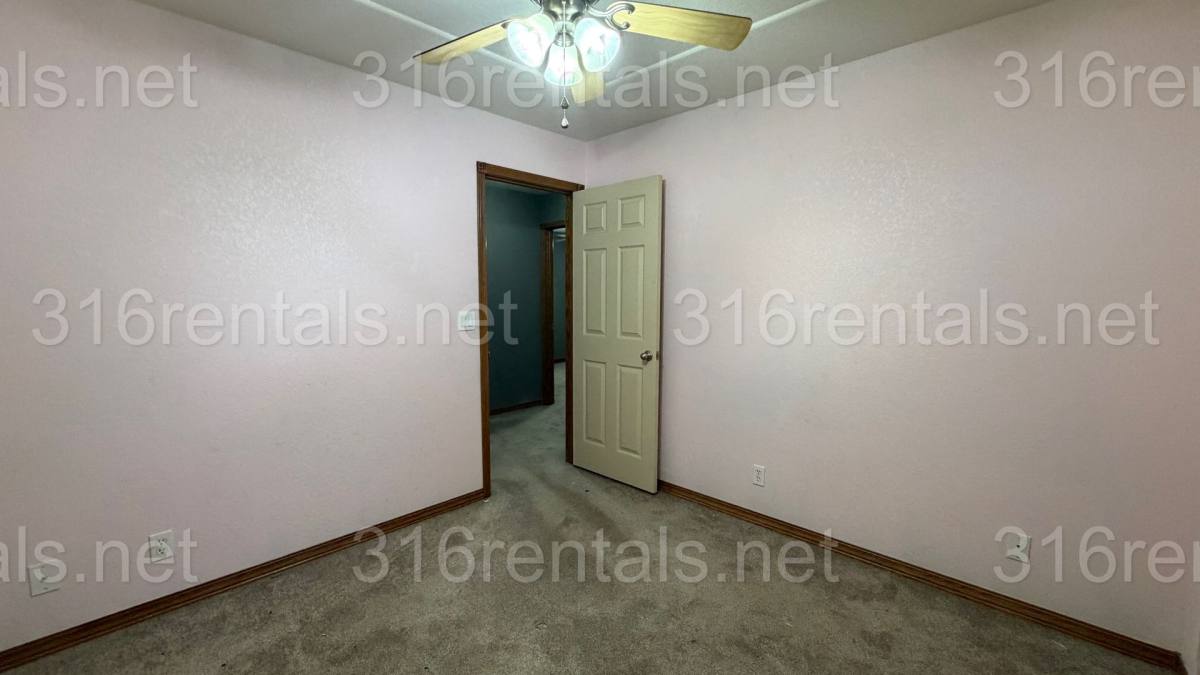 House for rent at 421 E 15th, Augusta, KS 67010