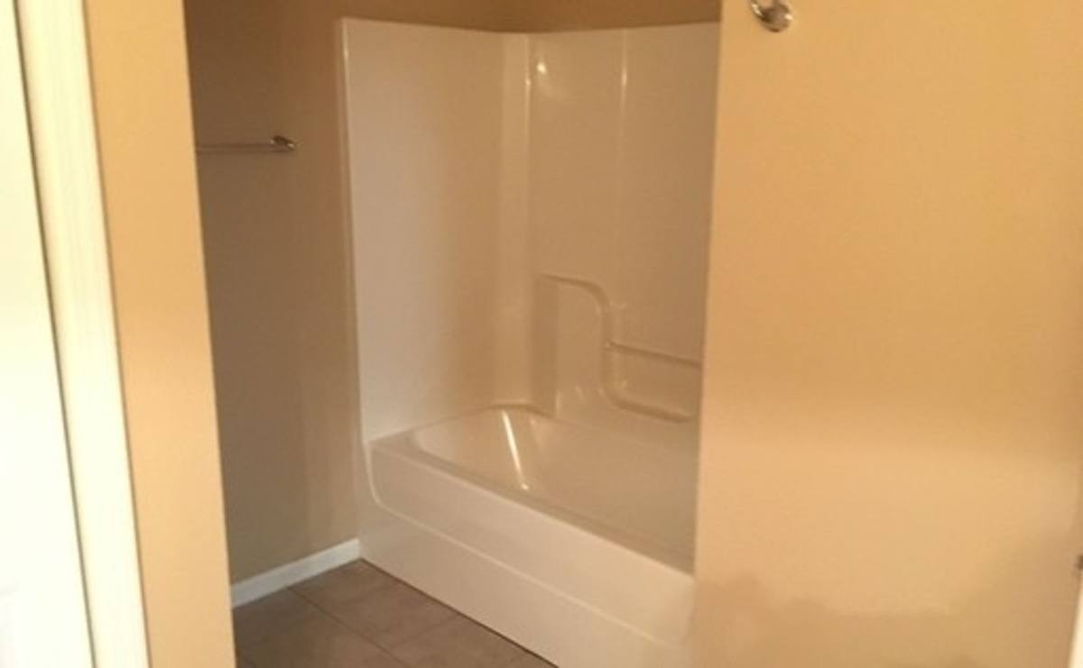 Apartment for rent at 20901 Humanity Lane, Saint Robert, MO 65584