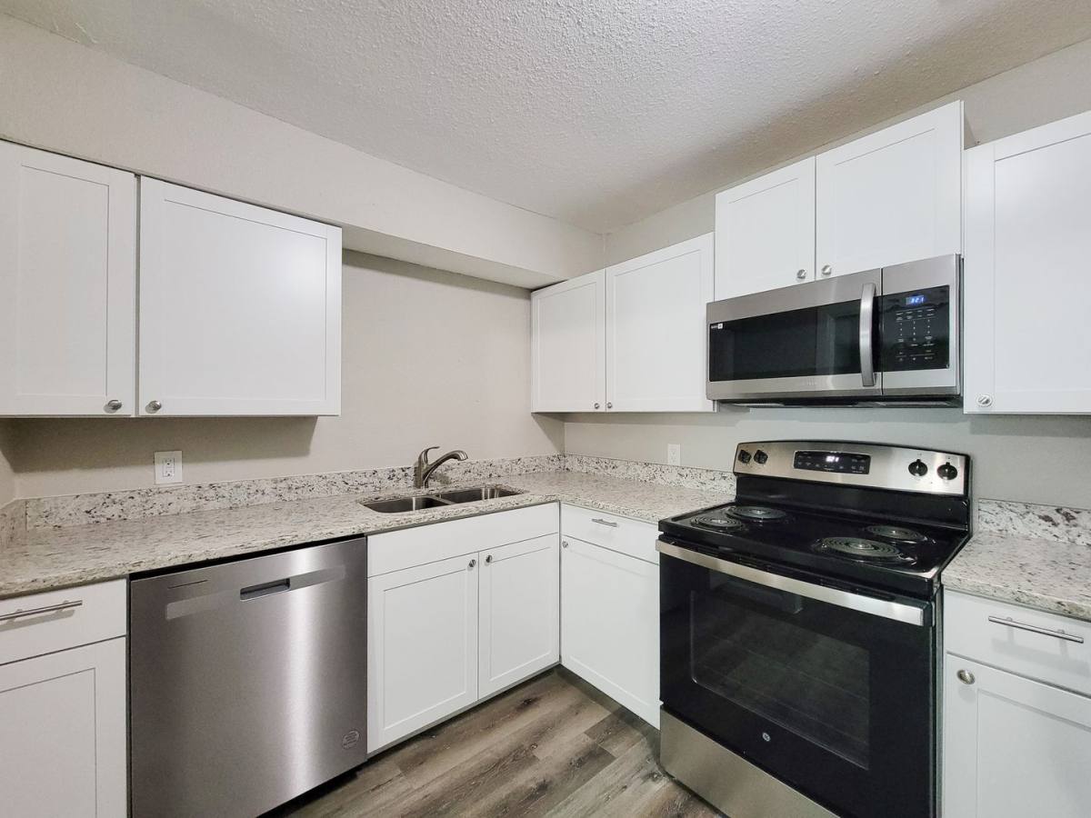 House for rent at 5606 Willow Glen Dr, Houston, TX 77033