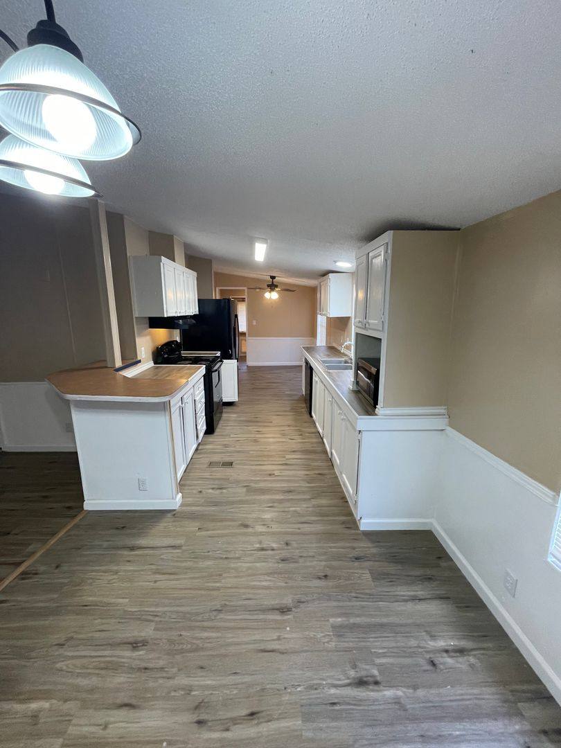 Apartment for rent at 629 Buck Trail, Canyon Lake, TX 78133