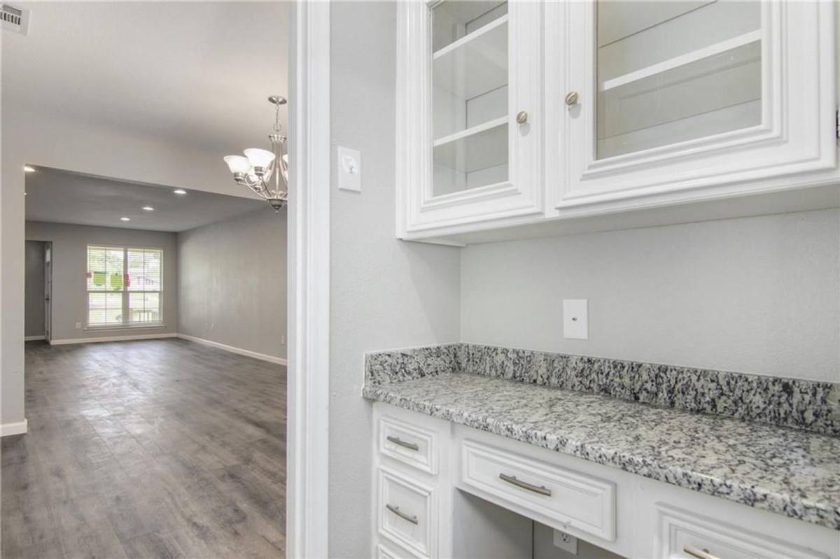 House for rent at 2808 Golfing Green Dr, Dallas, TX 75234