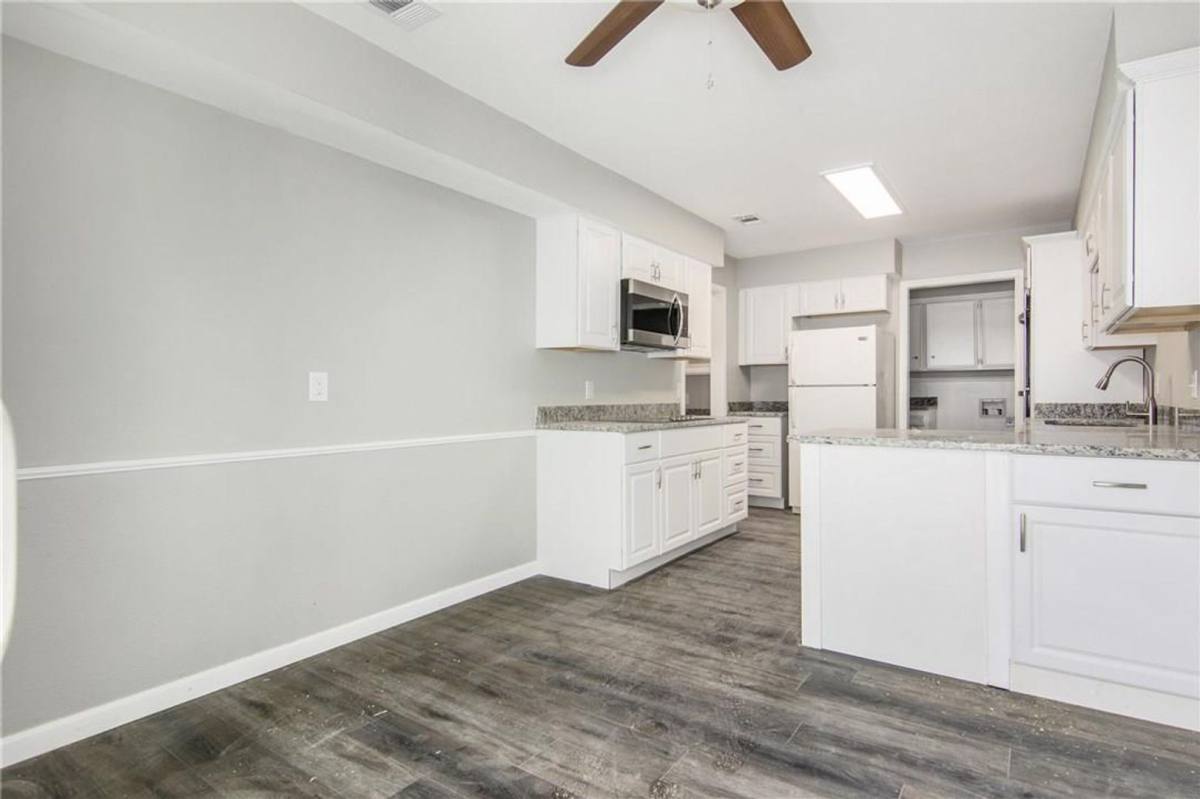 House for rent at 2808 Golfing Green Dr, Dallas, TX 75234