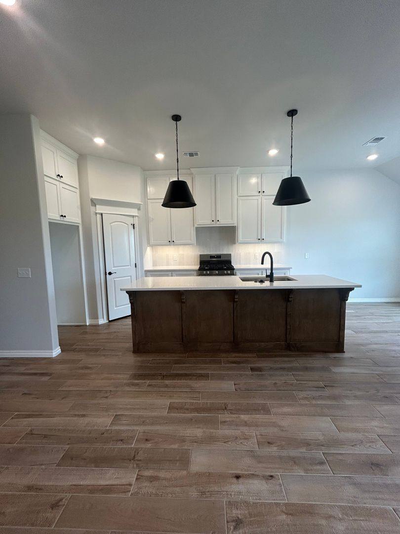House for rent at 2300 NW 170th St, Edmond, OK 73012