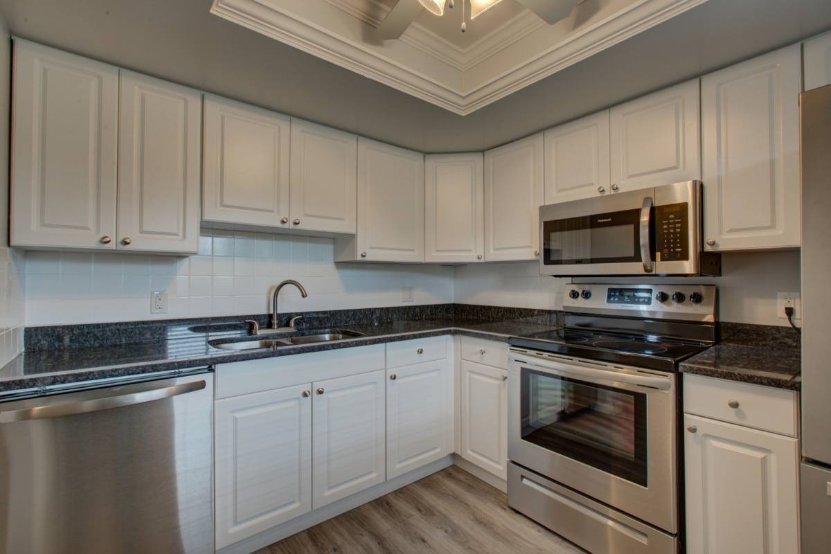 Apartment for rent at 3400 Beneva Rd, Sarasota, FL 34232
