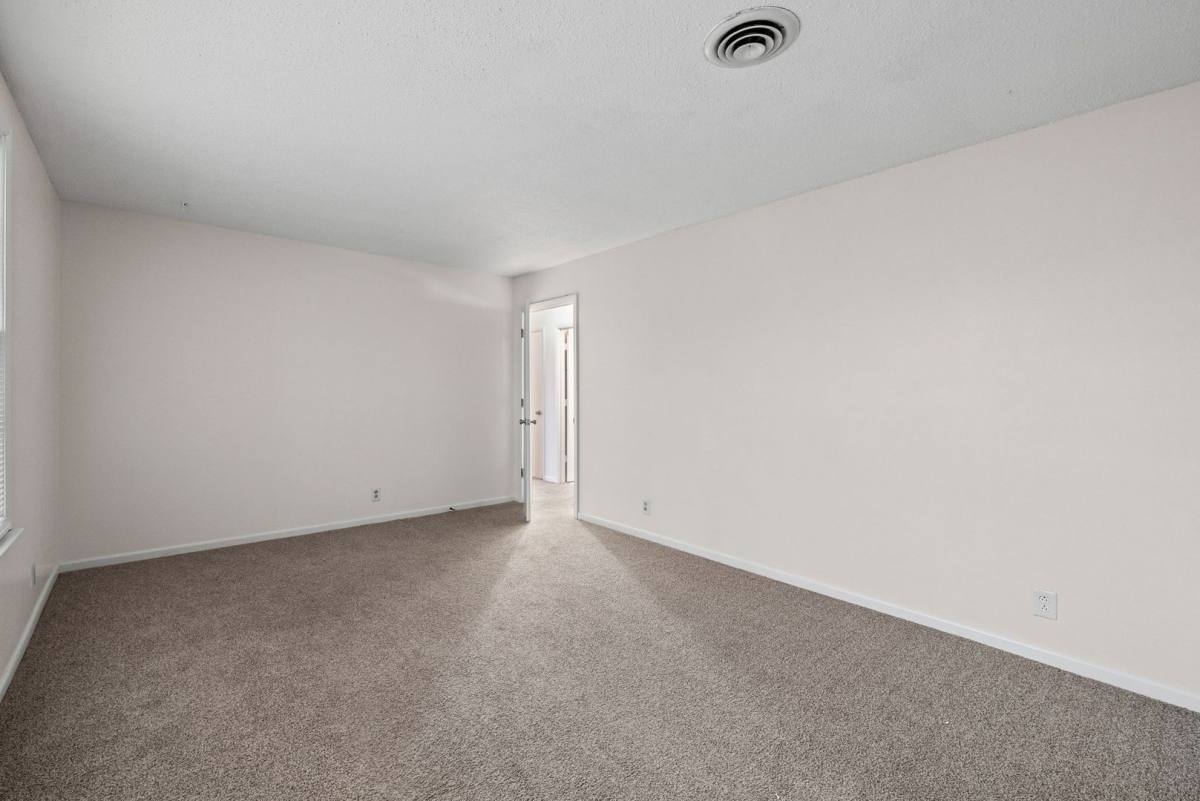 Apartment for rent at 98 124 Tandy Dr, Clarksville, TN 37042