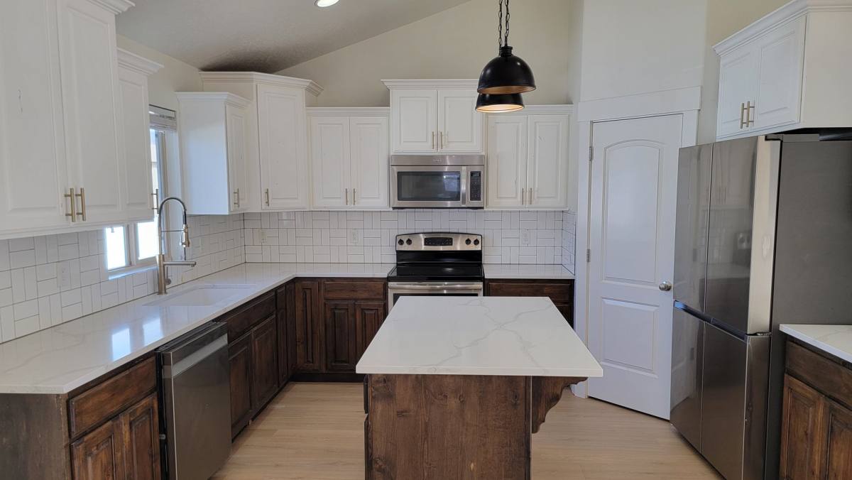 House for rent at 1652 W Brooke St, Lehi, UT 84043