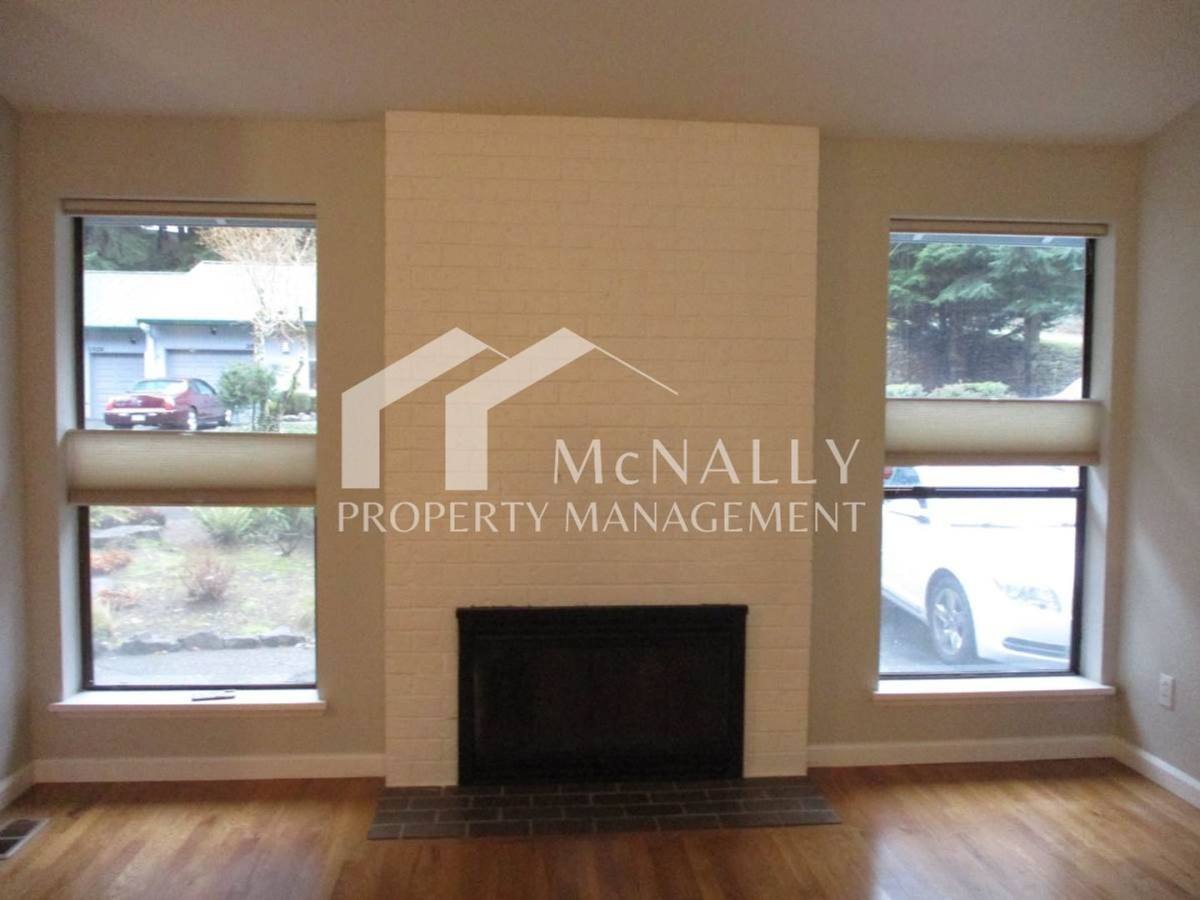 Townhouse for rent at 3604 Harborcrest Court NW, Gig Harbor, WA 98332
