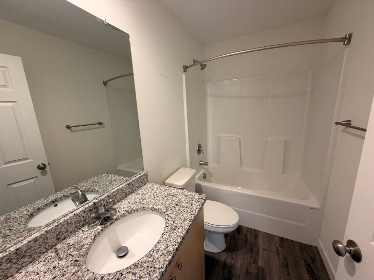 Apartment for rent at 4008 Eugene Dr, Lincolnton, NC 28092