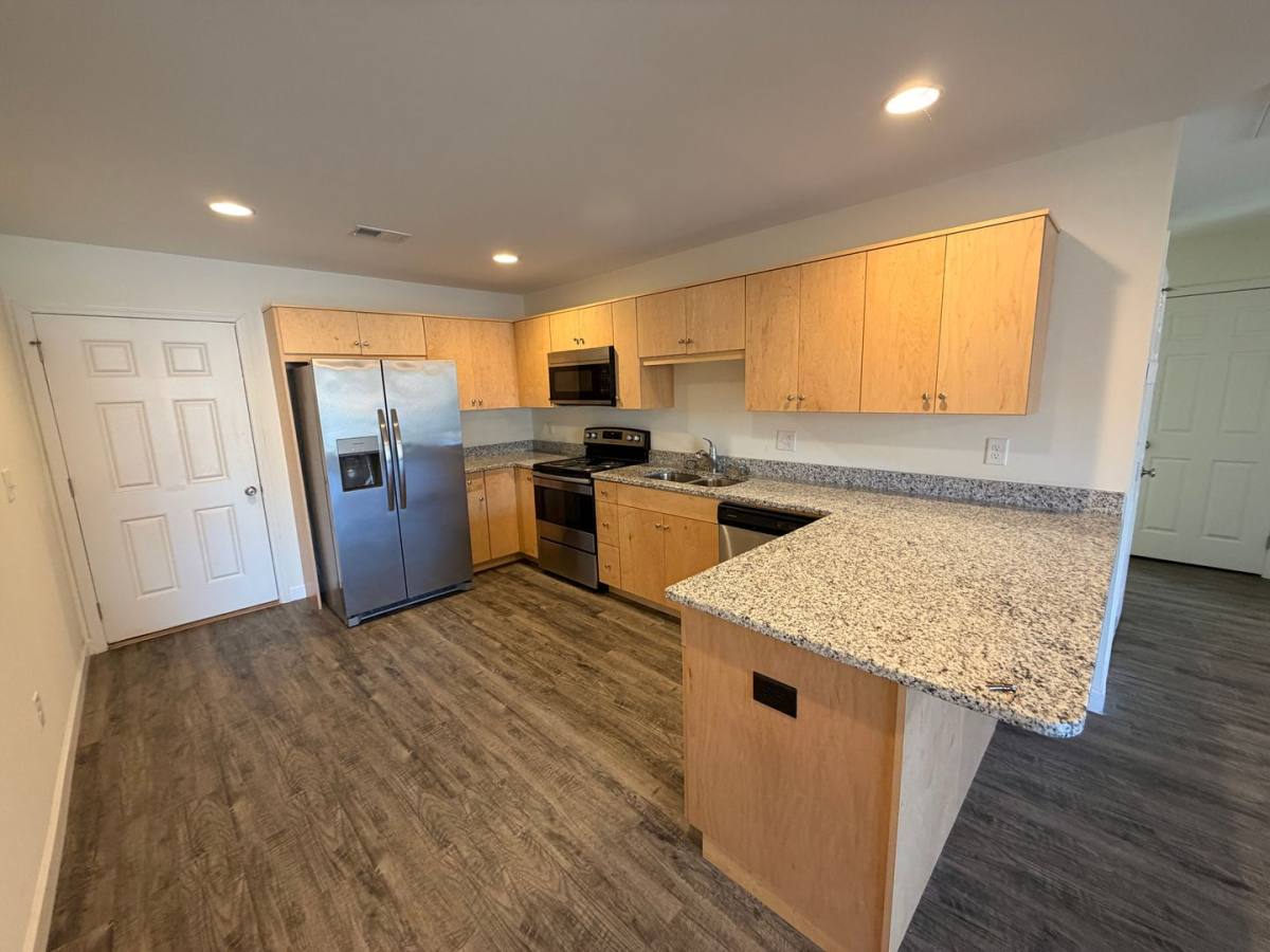 Apartment for rent at 4008 Eugene Dr, Lincolnton, NC 28092