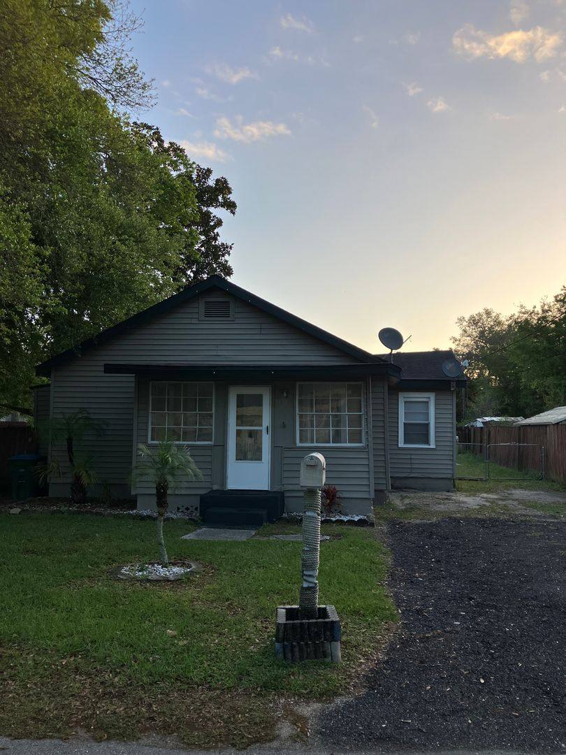 House for rent at 1151 Bender Ave, Daytona Beach, FL 32117